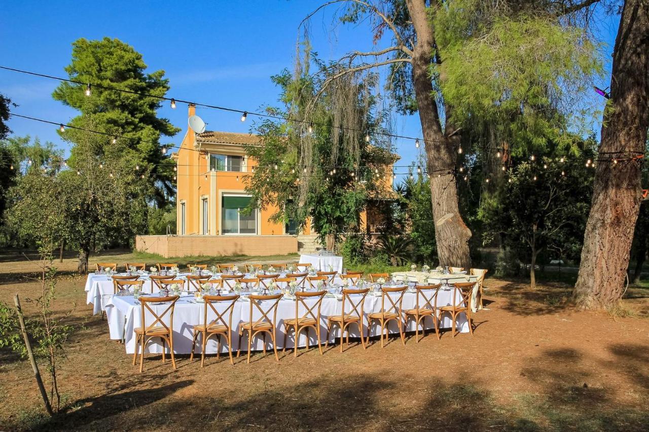 Ktima Loumoumba, Private Villa Guviá Kültér fotó