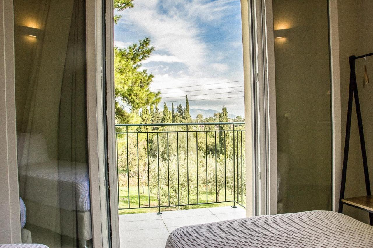 Ktima Loumoumba, Private Villa Guviá Kültér fotó